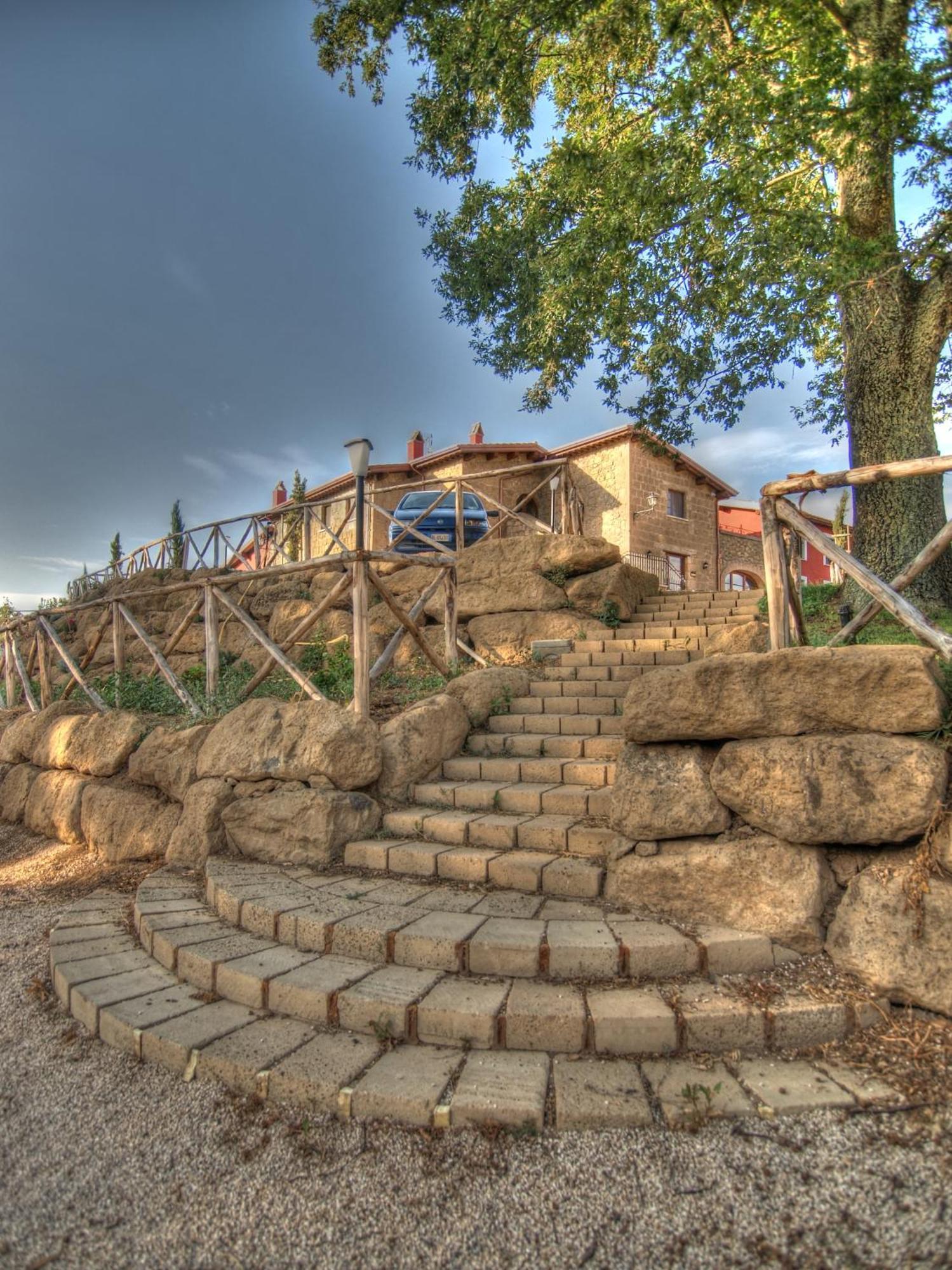 Agriturismo Podere Del Lepre San Quirico  Buitenkant foto