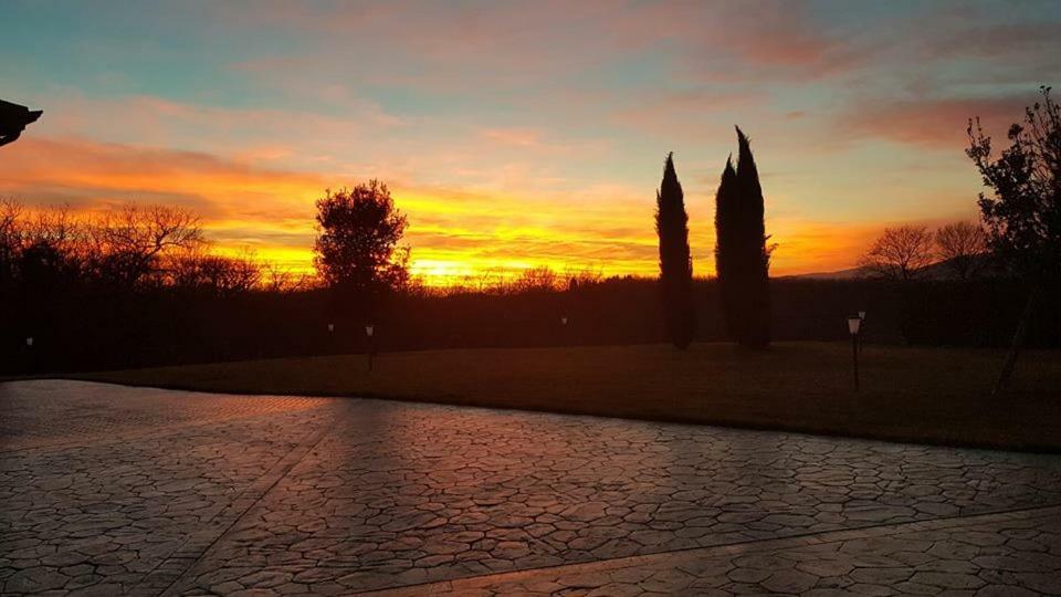 Agriturismo Podere Del Lepre San Quirico  Buitenkant foto