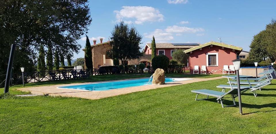 Agriturismo Podere Del Lepre San Quirico  Buitenkant foto